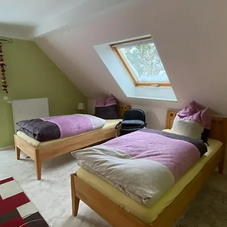 Daire Im Gruenen Haus Cara 90 Qm 4 Zi Kue Bad *