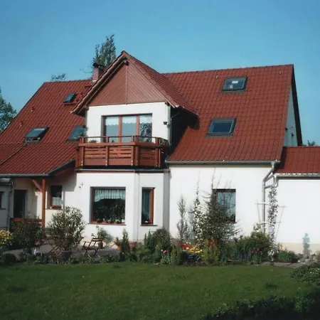 Daire Im Gruenen Haus Cara 90 Qm 4 Zi Kue Bad Schkeuditz