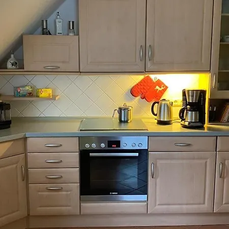 Daire Im Gruenen Haus Cara 90 Qm 4 Zi Kue Bad *