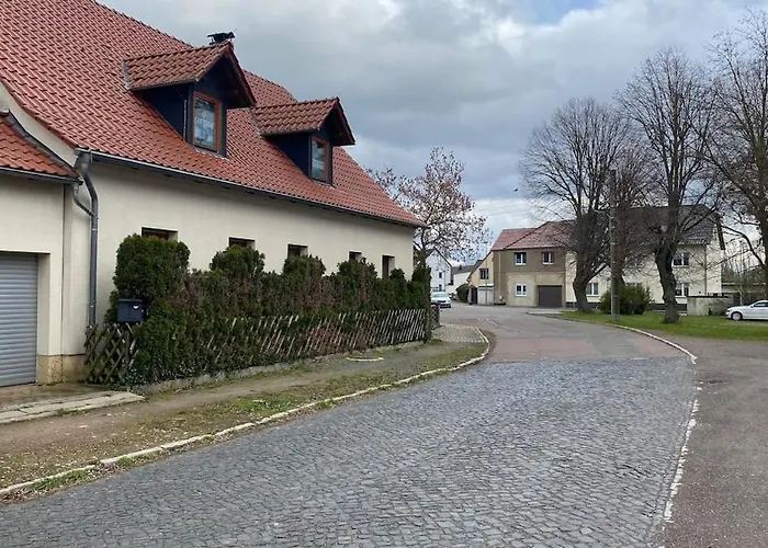 Im Gruenen Haus Cara 90 Qm 4 Zi Kue Bad Apartament Schkeuditz